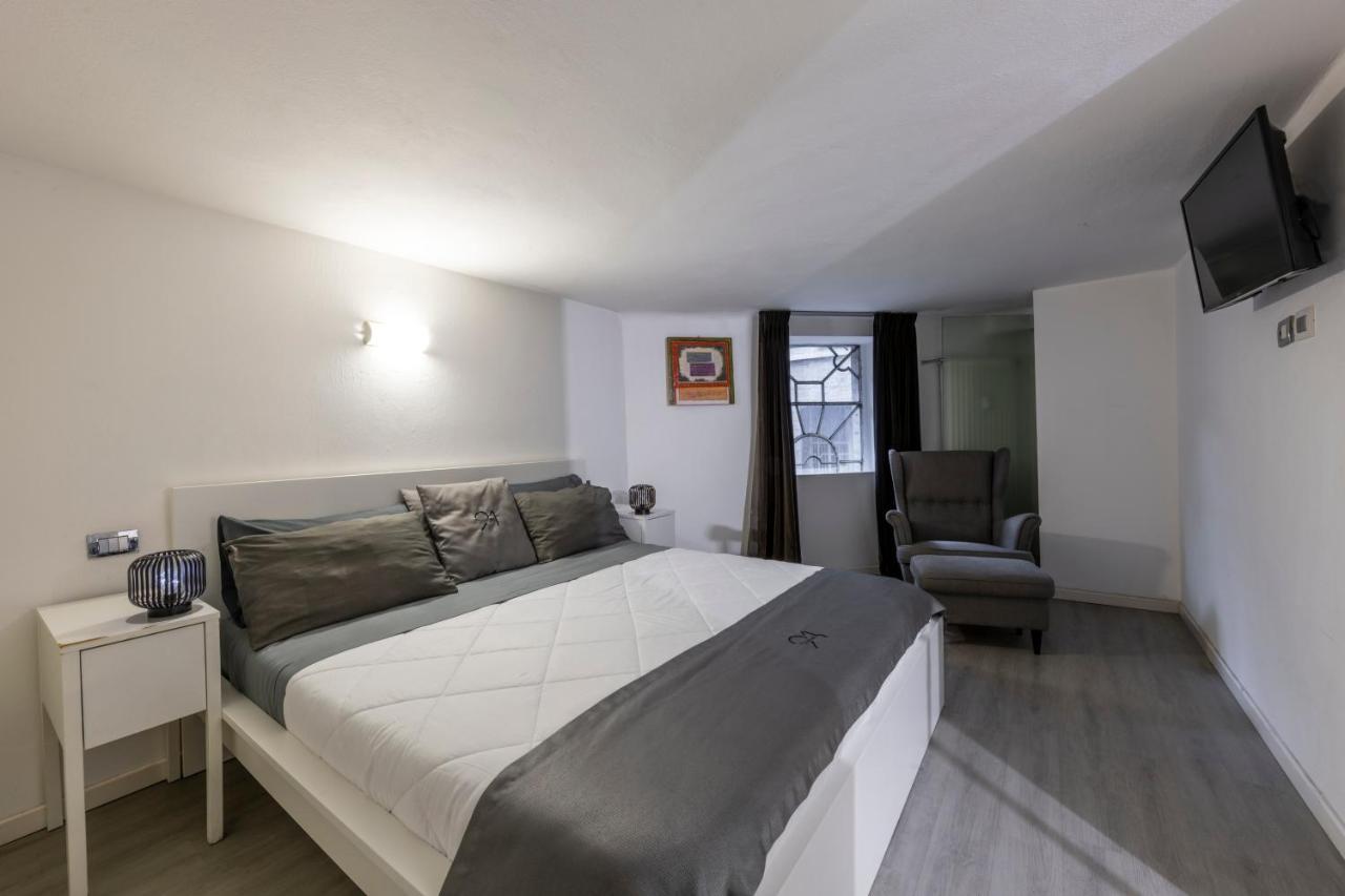 Design Apartment With Private Pool Exclusive Use - Stelvio 21 Milánó Kültér fotó
